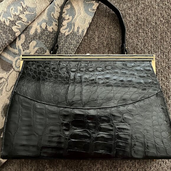 VASSAR GENUINE ALLIGATOR 2pc Handbag & Coin Purse Gold Tone Trim/Clasp; Vintage - Picture 1 of 16